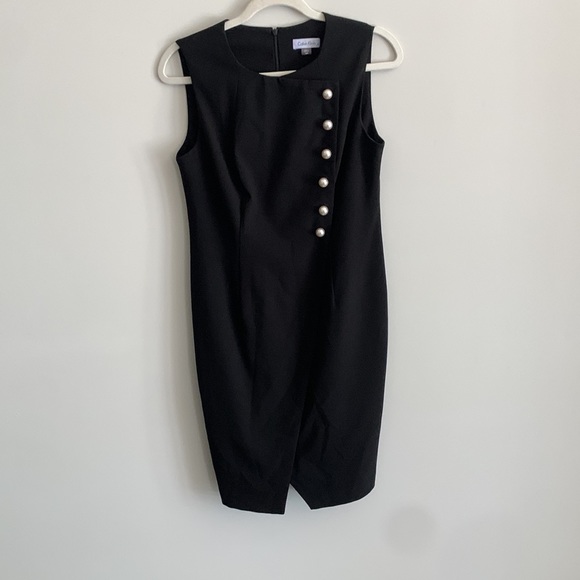 Black Dress - Picture 6 of 13